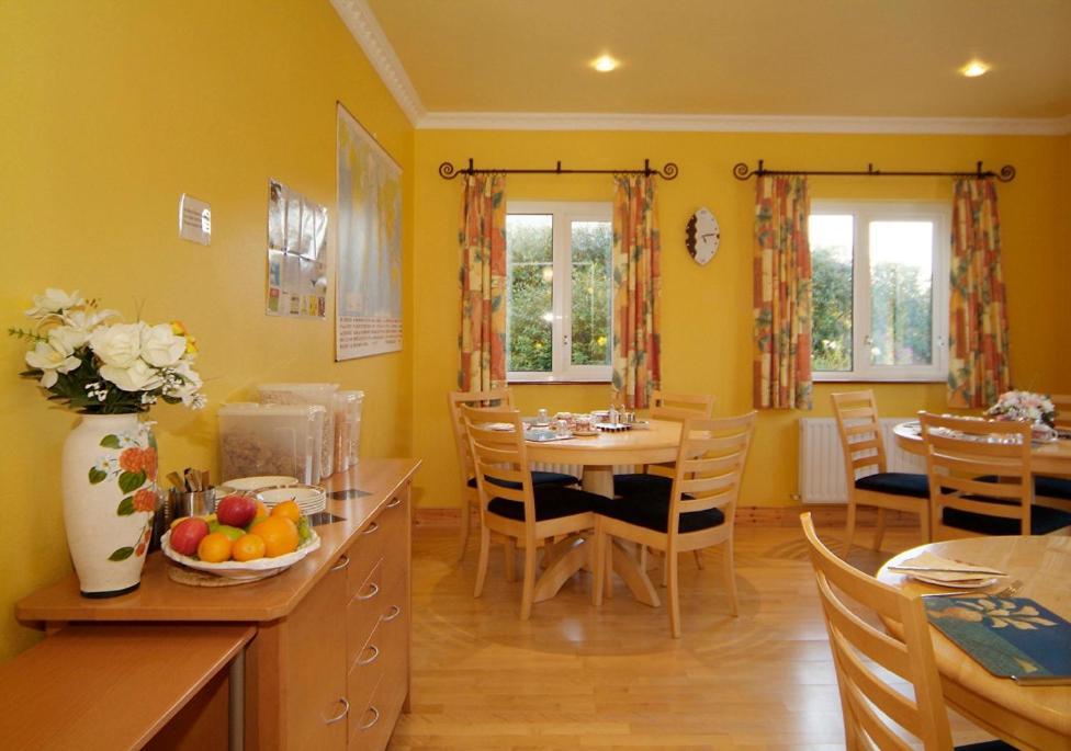 Pk Lodge Bed And Breakfast Skibbereen Exterior photo