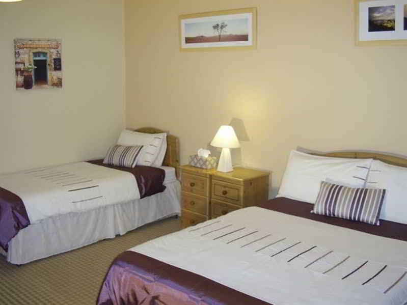 Pk Lodge Bed And Breakfast Skibbereen Exterior photo